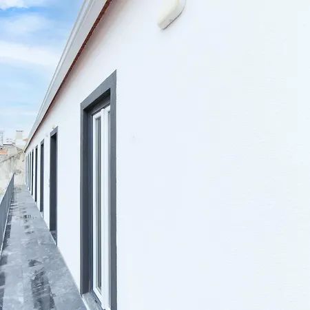 Hill House - No. 589a Daire