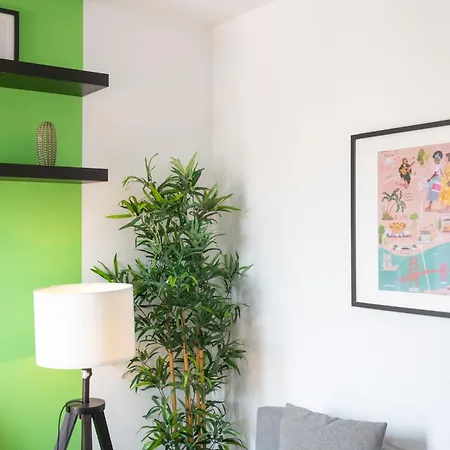 Hill House - No. 589a * Lisboa